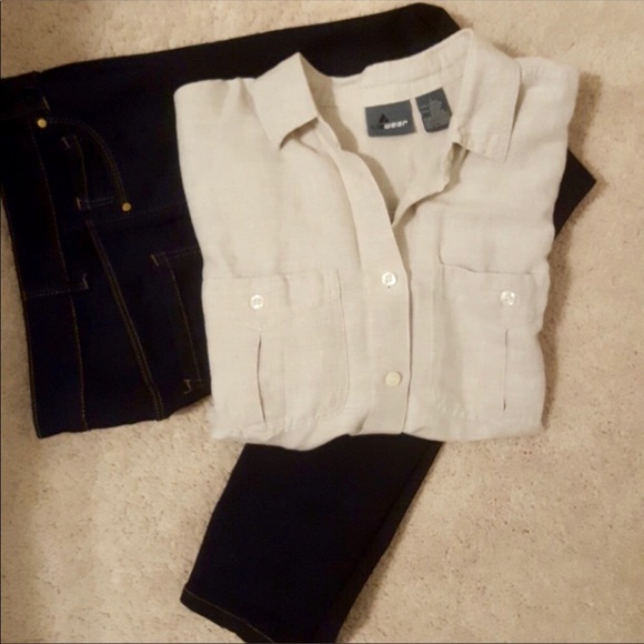 LIZ CLAIBORNE TOP 😃 - Picture 2 of 6